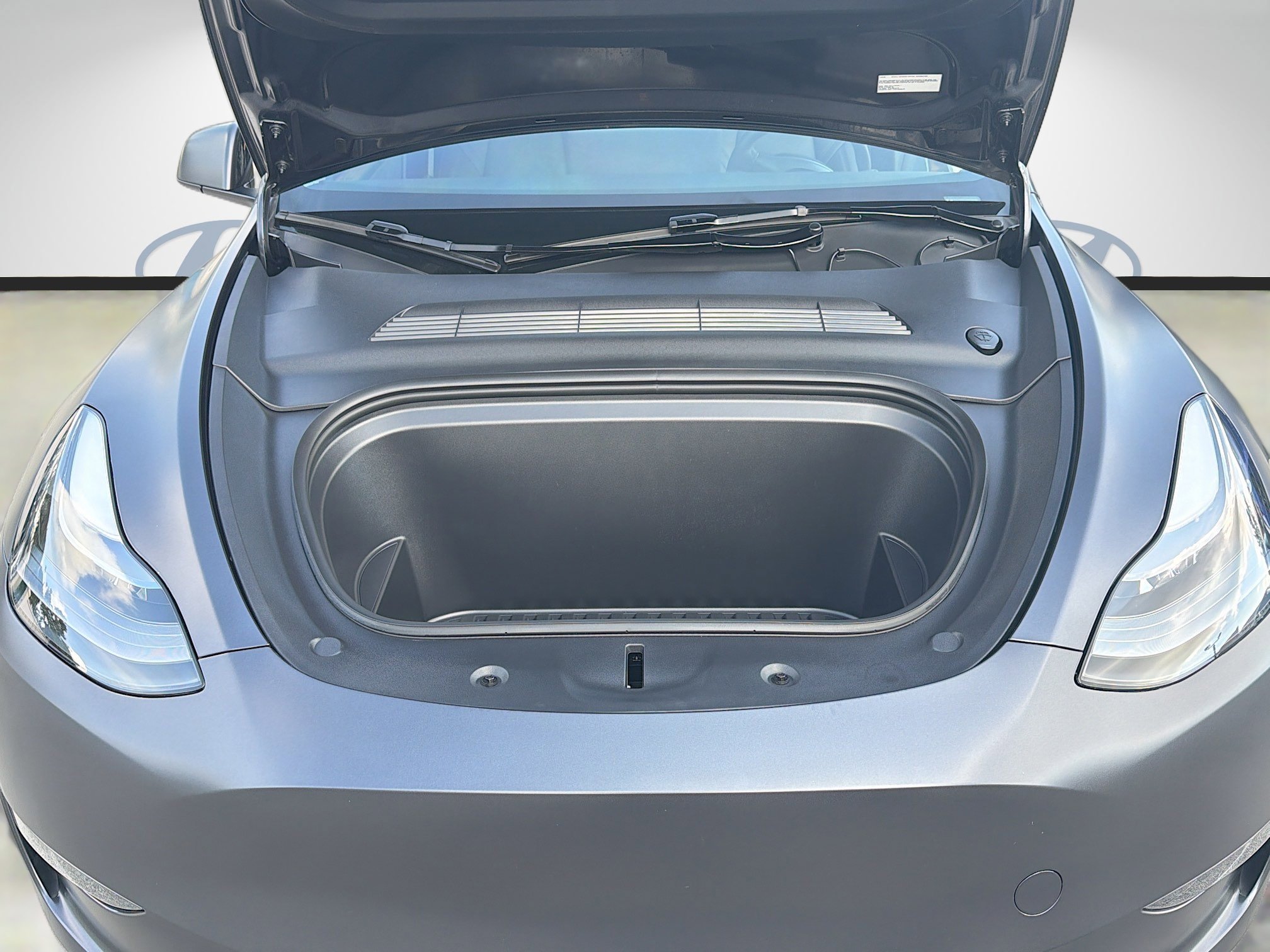 Used 2025 Tesla Model Y Long Range AWD/4WD image 34