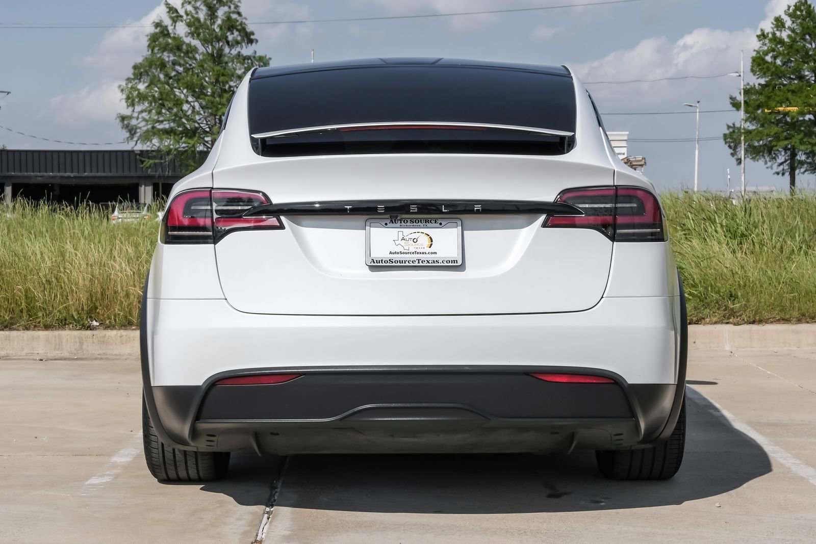 Used 2024 Tesla Model X AWD/4WD image 10