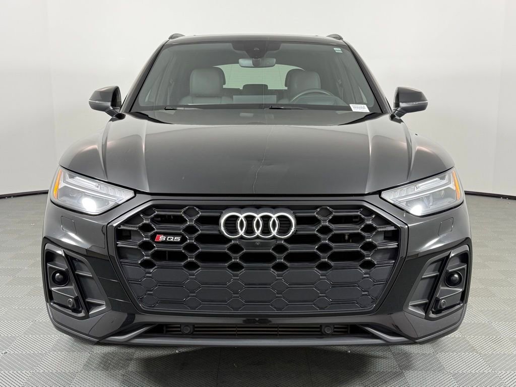 Used 2021 Audi SQ5 Prestige w/ Prestige Package image 10