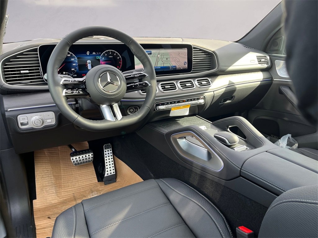 New 2026 Mercedes-Benz GLS 580 4MATIC image 6