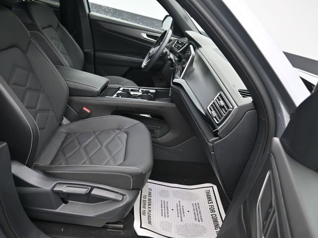 Used 2024 Volkswagen Atlas Cross Sport SE image 9