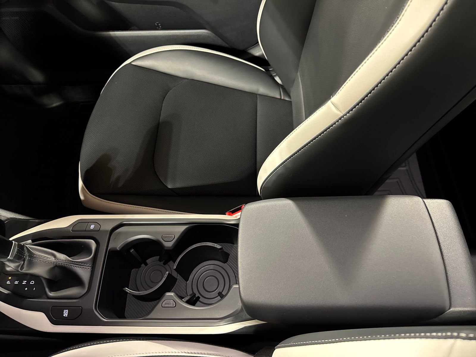 Used 2025 Kia K4 GT-Line w/ GT-Line Premium Package image 25