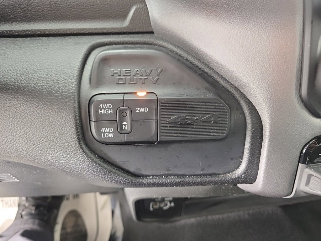 Used 2024 RAM 3500 Big Horn image 22