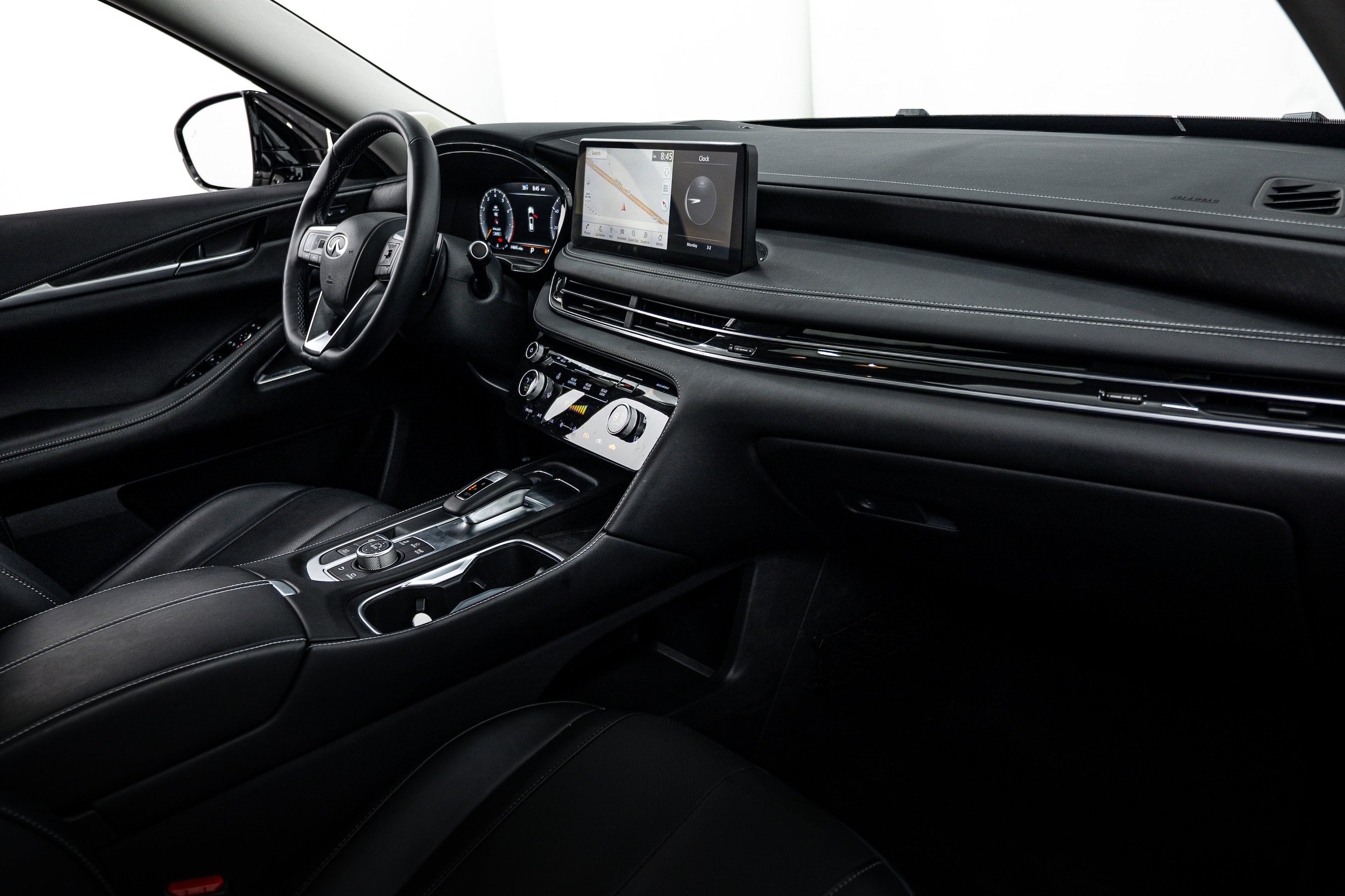 Used 2023 INFINITI QX60 Sensory w/ Vision Package AWD/4WD image 8