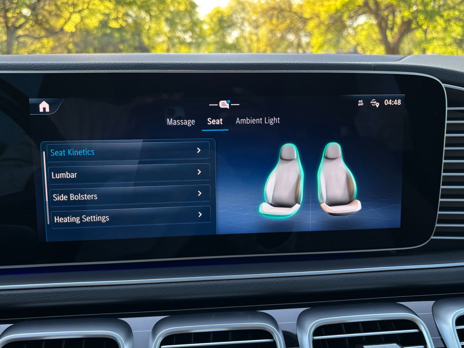 Used 2024 Mercedes-Benz GLS 580 4MATIC image 47