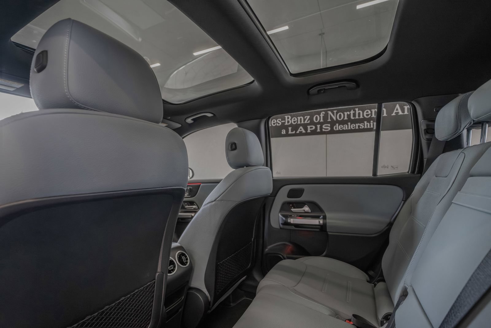 Used 2026 Mercedes-Benz GLB 250 4MATIC image 26