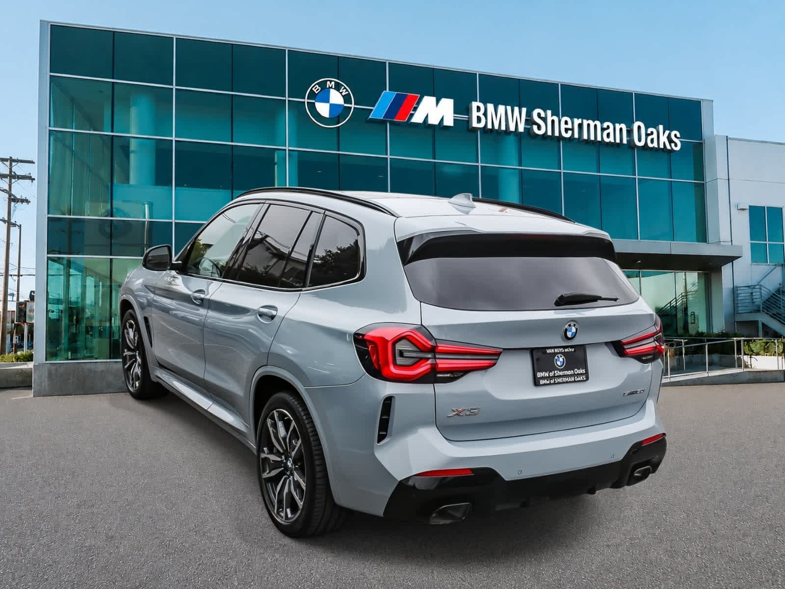 Used 2023 BMW X3 sDrive30i w/ M Sport Package RWD image 6