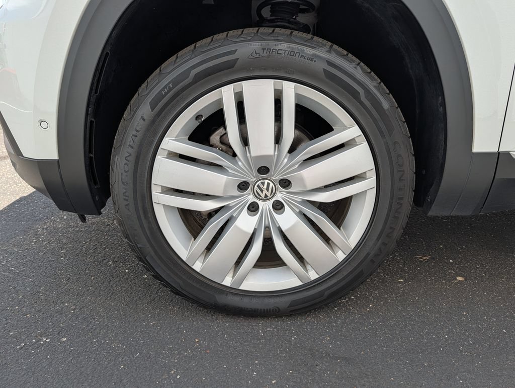 Used 2018 Volkswagen Atlas SEL Premium AWD/4WD image 12