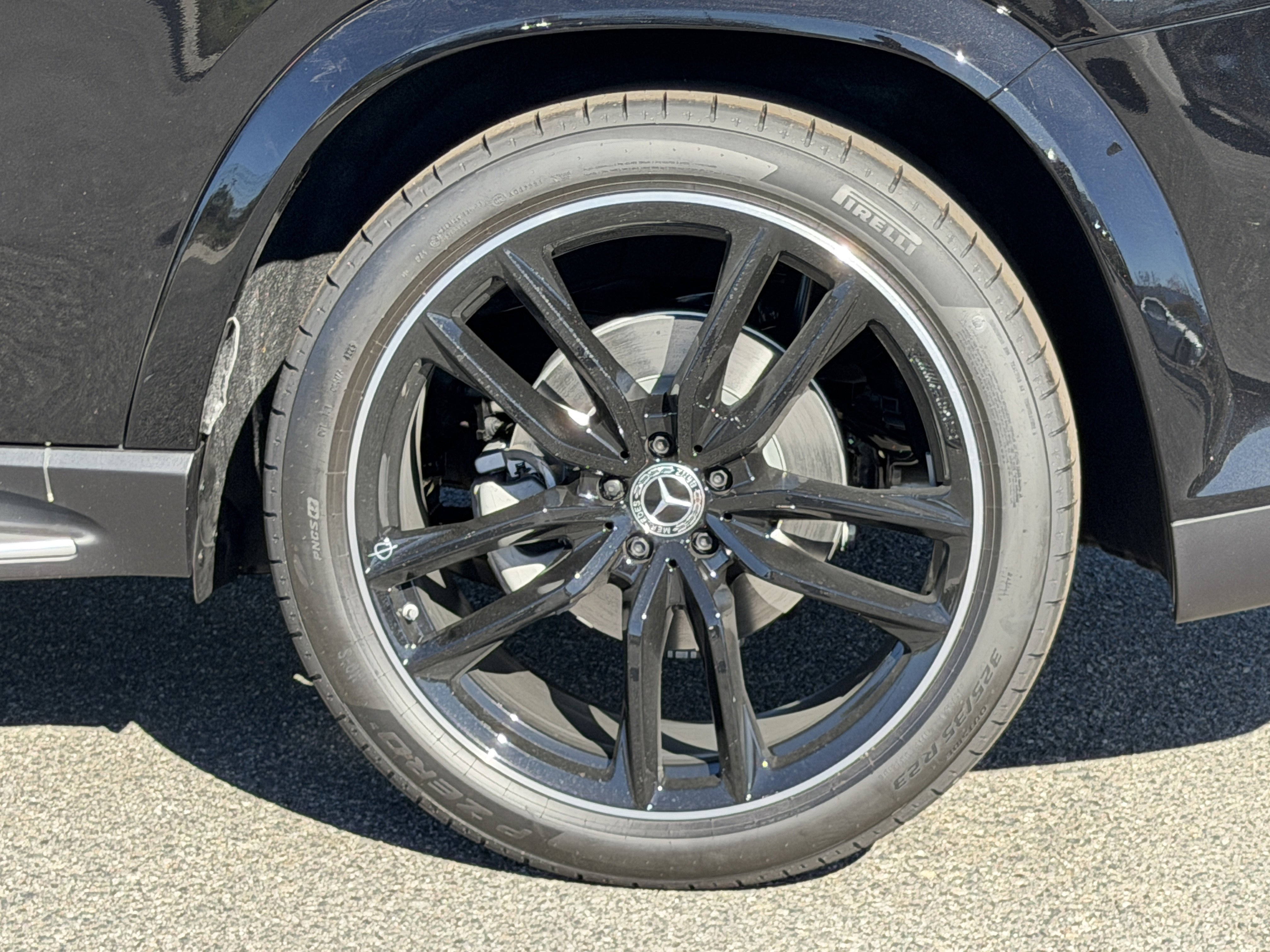 New 2026 Mercedes-Benz GLS 450 4MATIC image 15