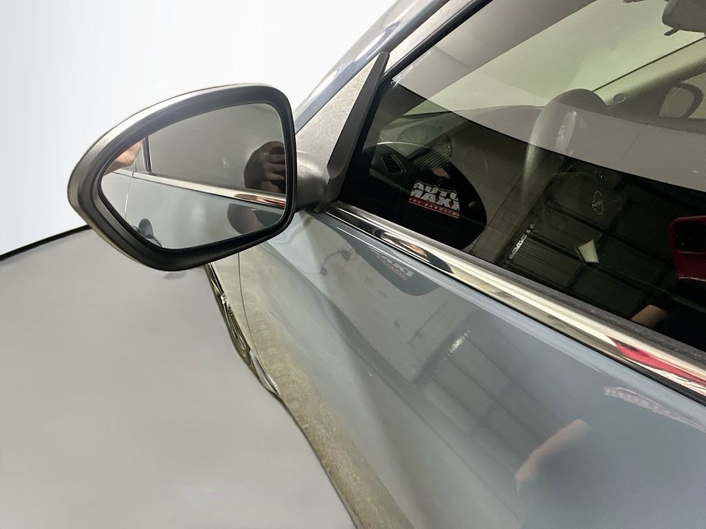 Used 2024 Nissan Sentra SV w/ Trunk Package image 37