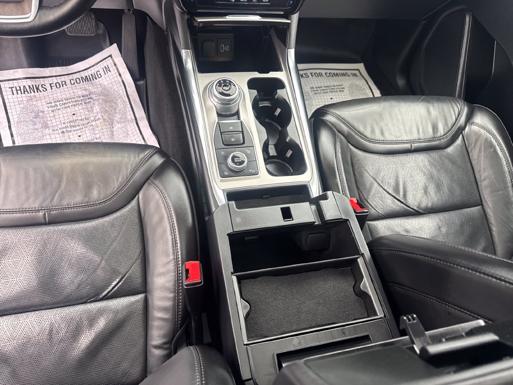 Used 2021 Ford Explorer Platinum w/ Equipment Group 601A AWD/4WD image 57