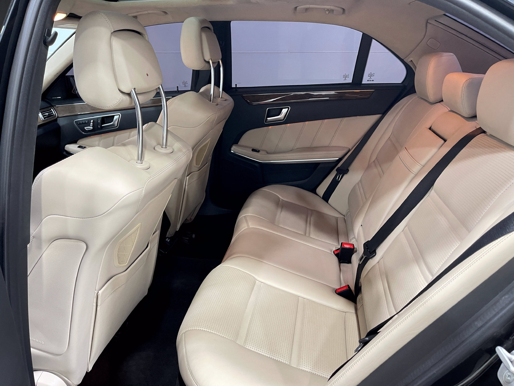 Used 2015 Mercedes-Benz E 63 AMG S-Model image 30