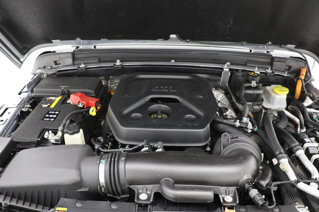 Used 2024 Jeep Wrangler Unlimited AWD/4WD image 27