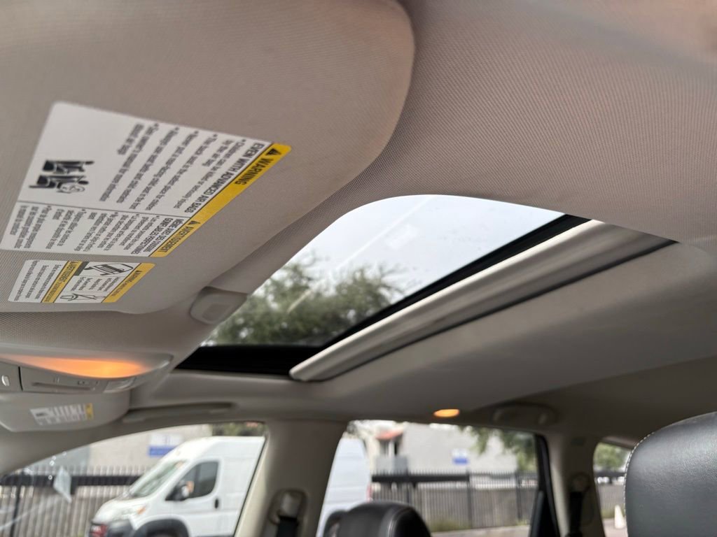 Used 2017 INFINITI QX60 AWD w/ Premium Plus Package image 8