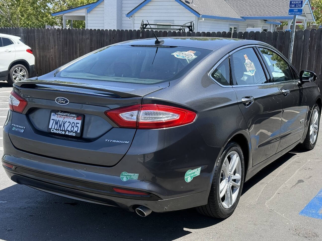 Used 2015 Ford Fusion Energi Titanium w/ Driver Assist Package FWD image 6