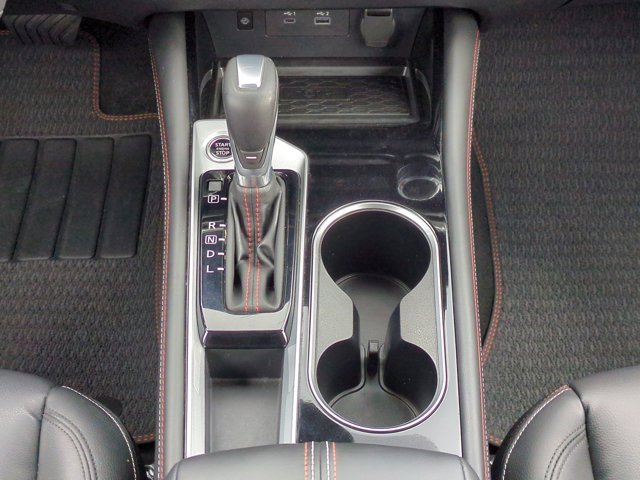 Used 2024 Nissan Altima 2.5 SR w/ SR Premium Package image 19