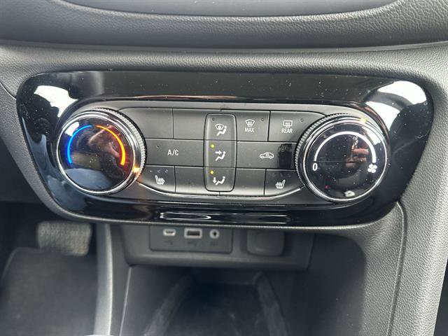 Used 2023 Buick Encore GX Preferred w/ Cold Weather Comfort Package image 38