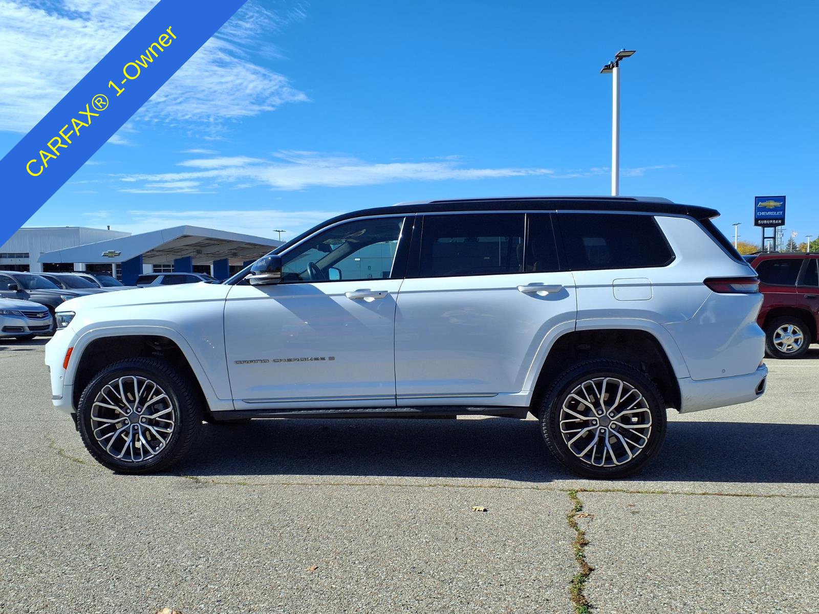 Used 2022 Jeep Grand Cherokee L Summit AWD/4WD image 9