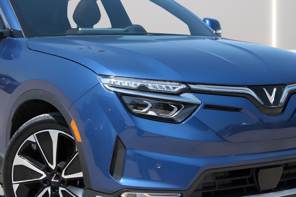 New 2025 VinFast VF 8 Plus AWD/4WD image 31