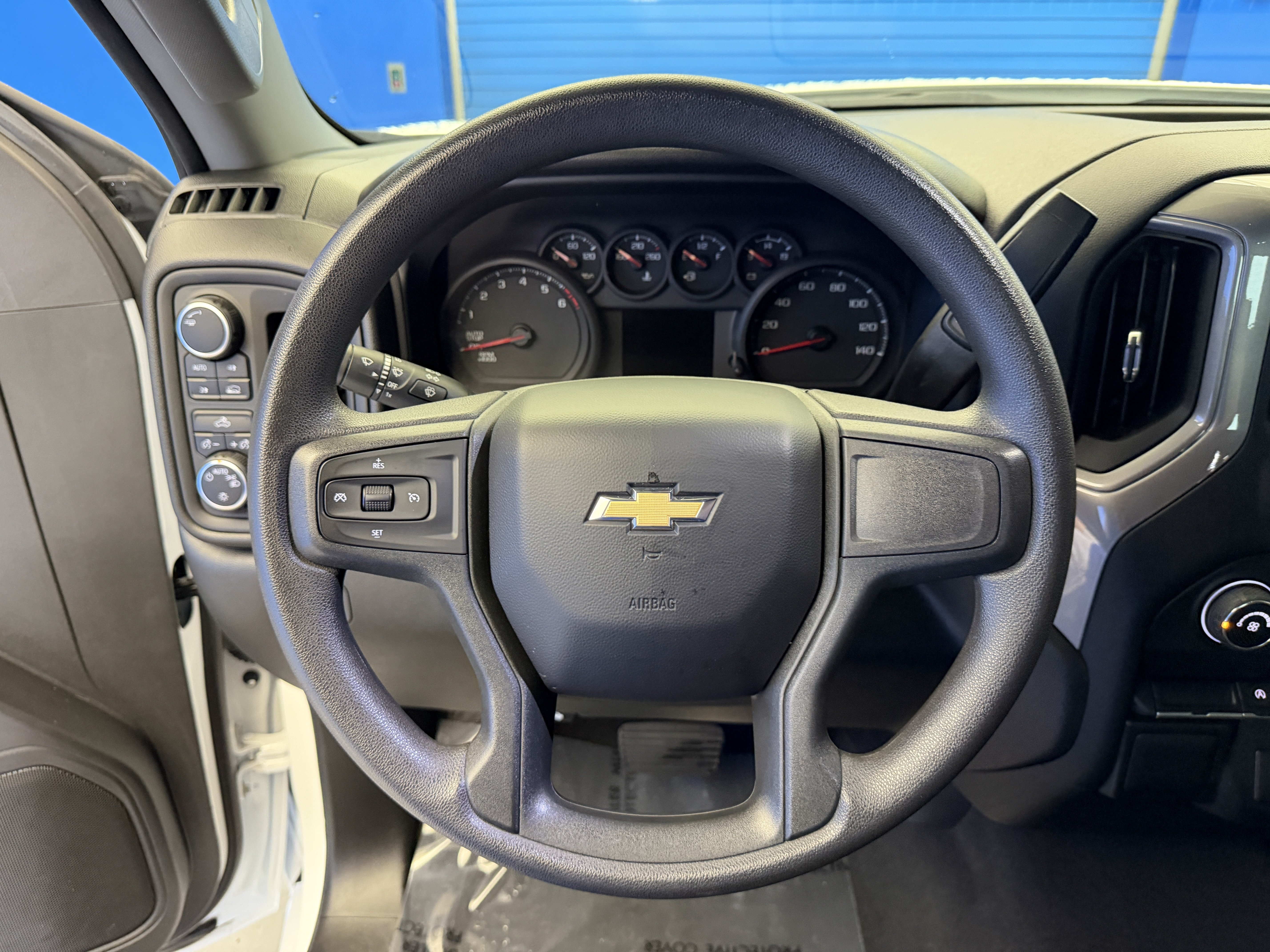 Used 2022 Chevrolet Silverado 1500 Custom AWD/4WD image 14