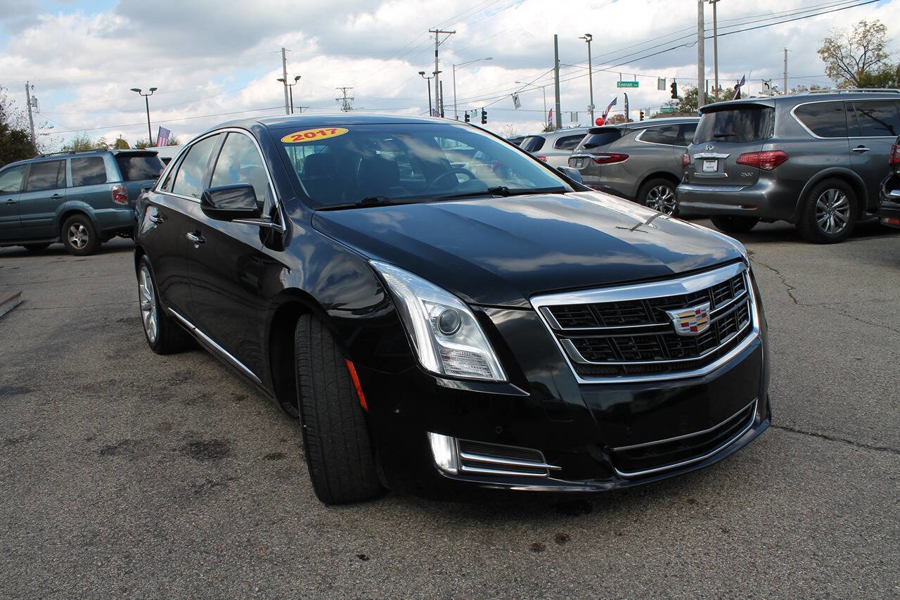 Used 2017 Cadillac XTS Luxury image 7