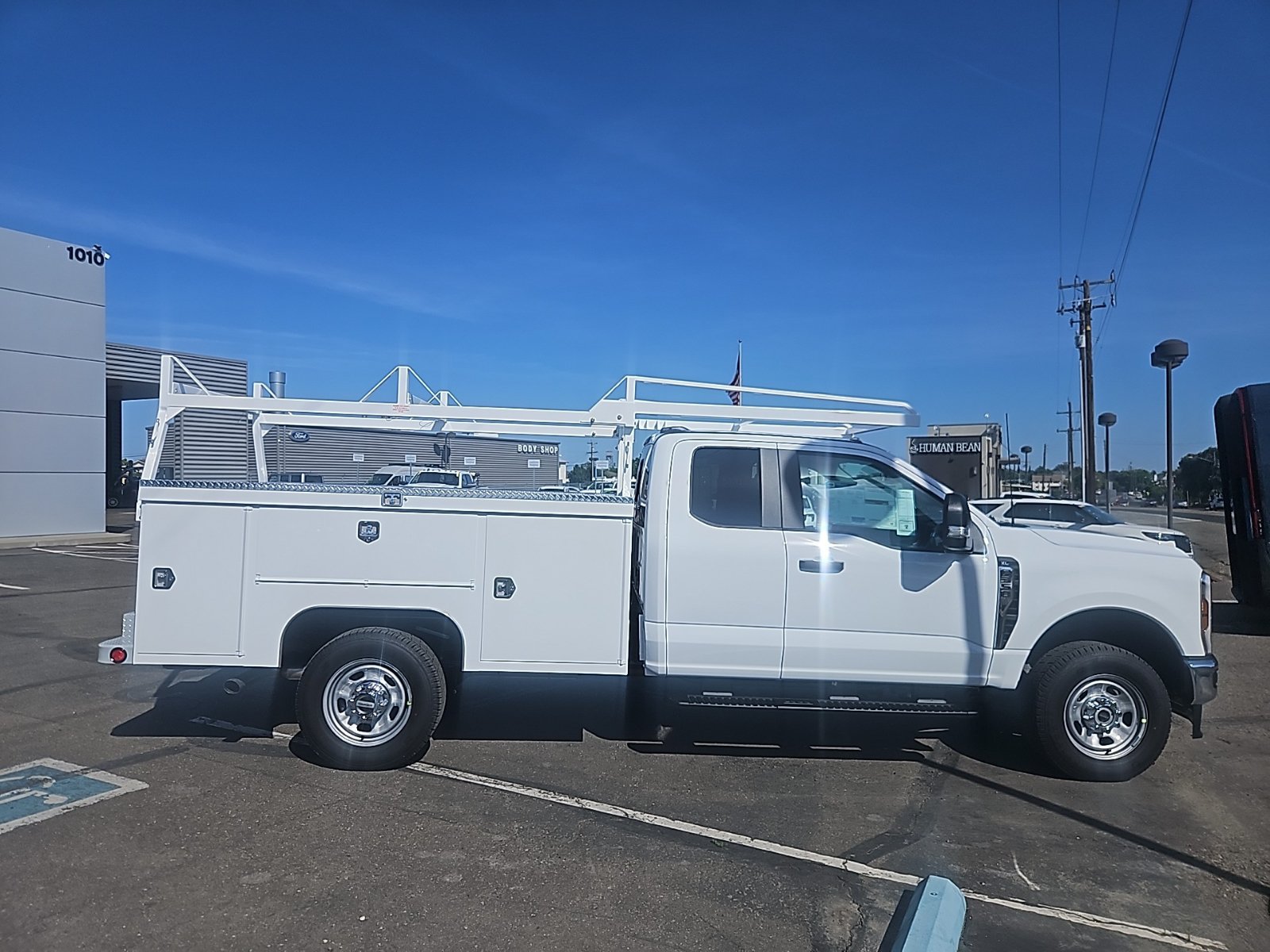 New 2026 Ford F350 XL w/ XL Chrome Package AWD/4WD image 6