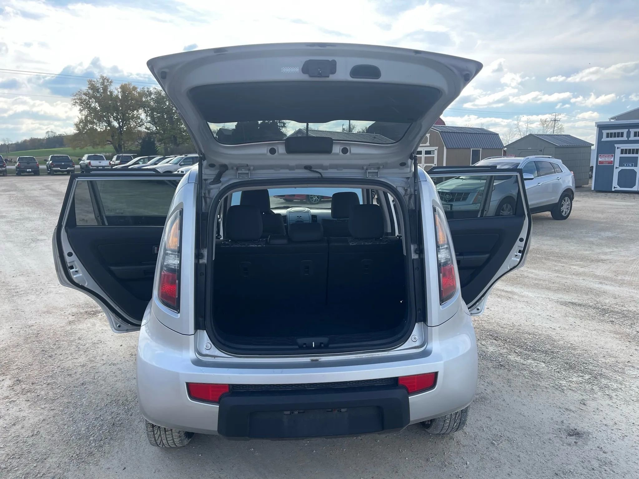 Used 2011 Kia Soul + image 13