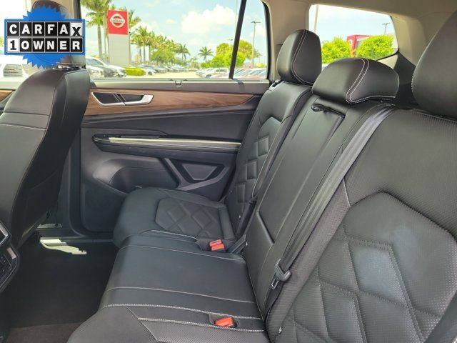 Used 2026 Volkswagen Atlas SE FWD image 16