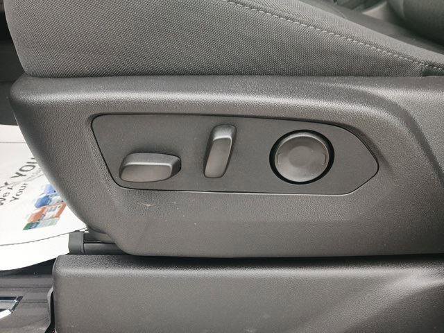 New 2026 Chevrolet Silverado 1500 Custom Trail Boss image 25