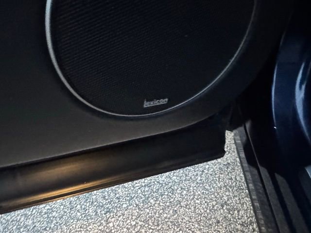 Used 2022 Genesis GV70 2.5T w/ Advanced Package image 21