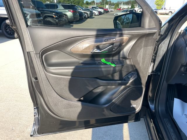 Used 2024 GMC Terrain Denali w/ LPO, Floor Liner Package AWD/4WD image 20