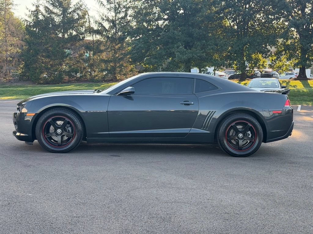 Used 2014 Chevrolet Camaro LT w/ Rear Vision Package RWD image 3