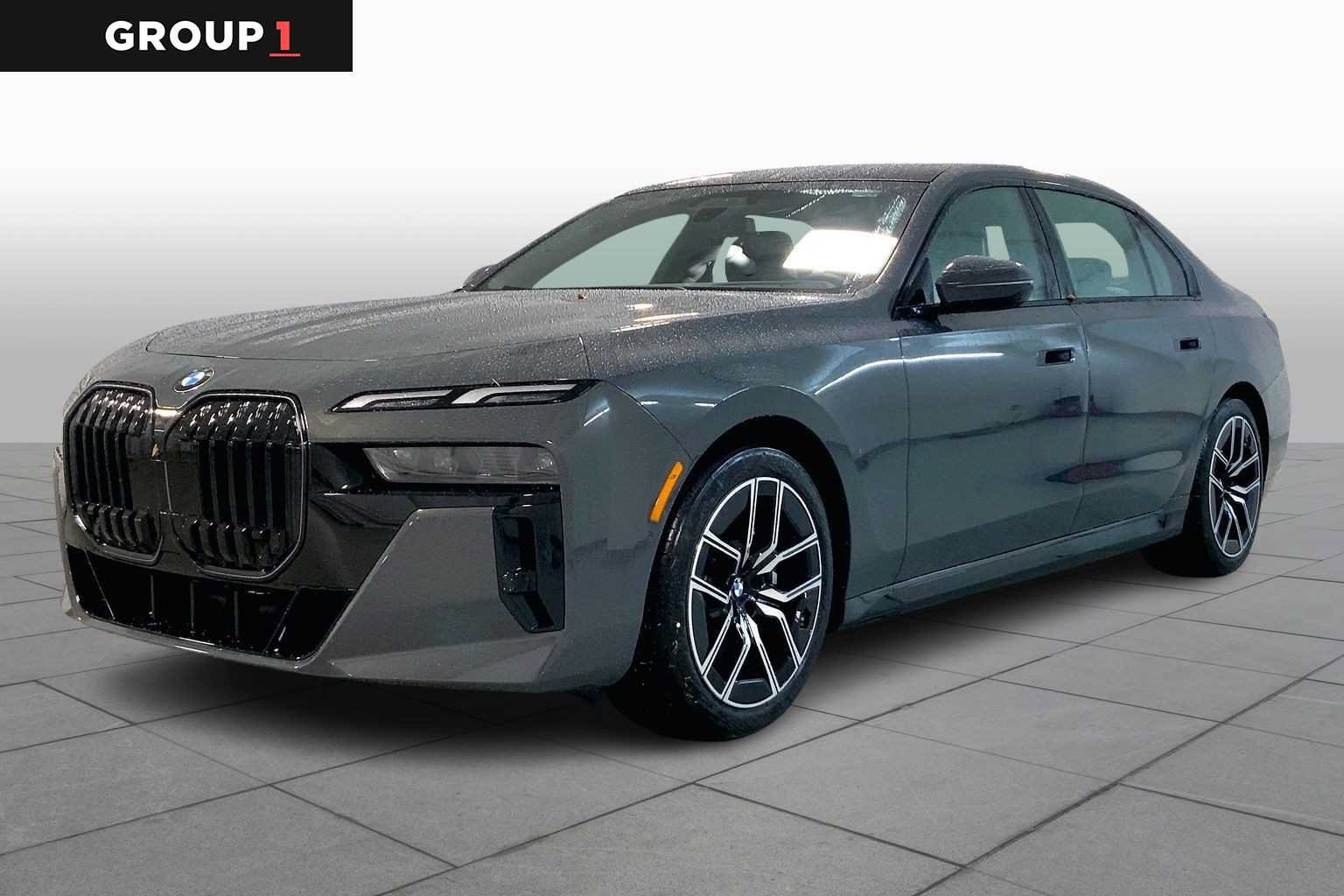 Used 2026 BMW 740i xDrive AWD/4WD image 1