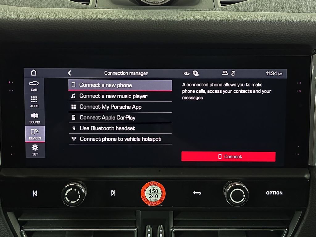 Certified 2025 Porsche Macan image 17