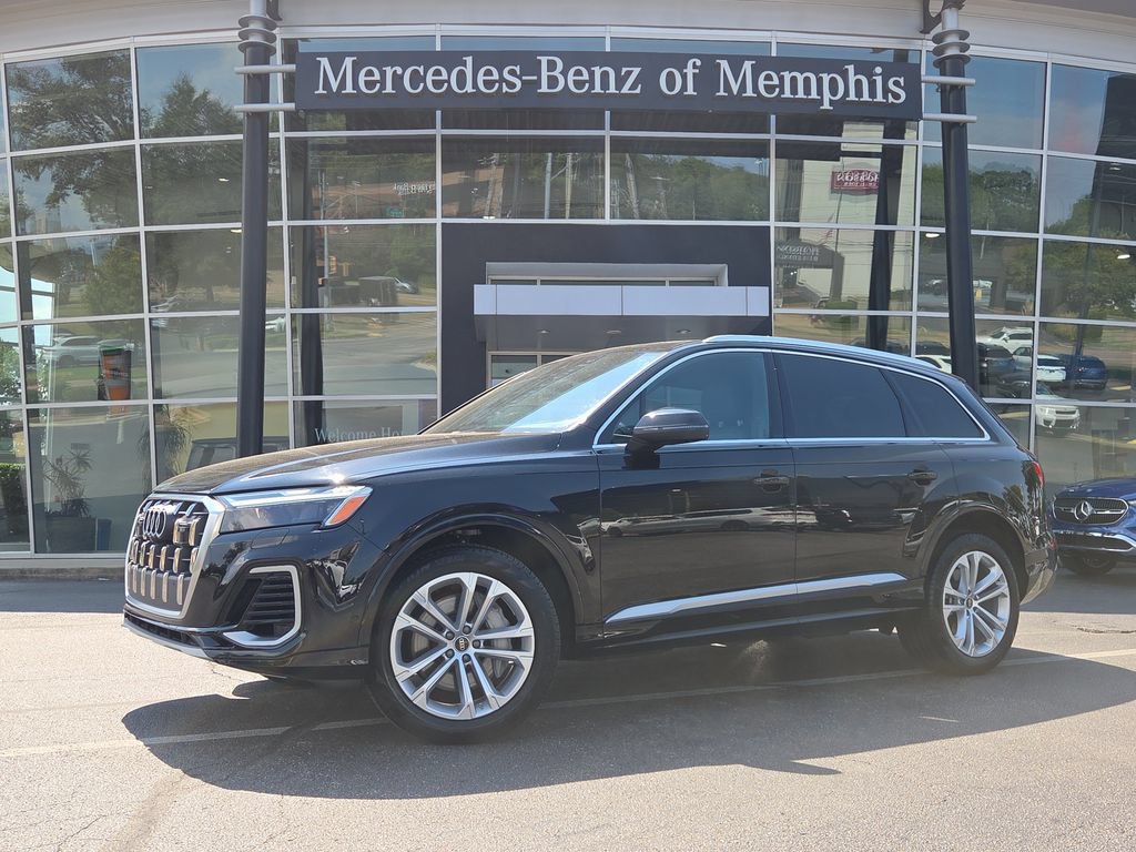 Used 2025 Audi Q7 3.0T Premium Plus AWD/4WD image 1