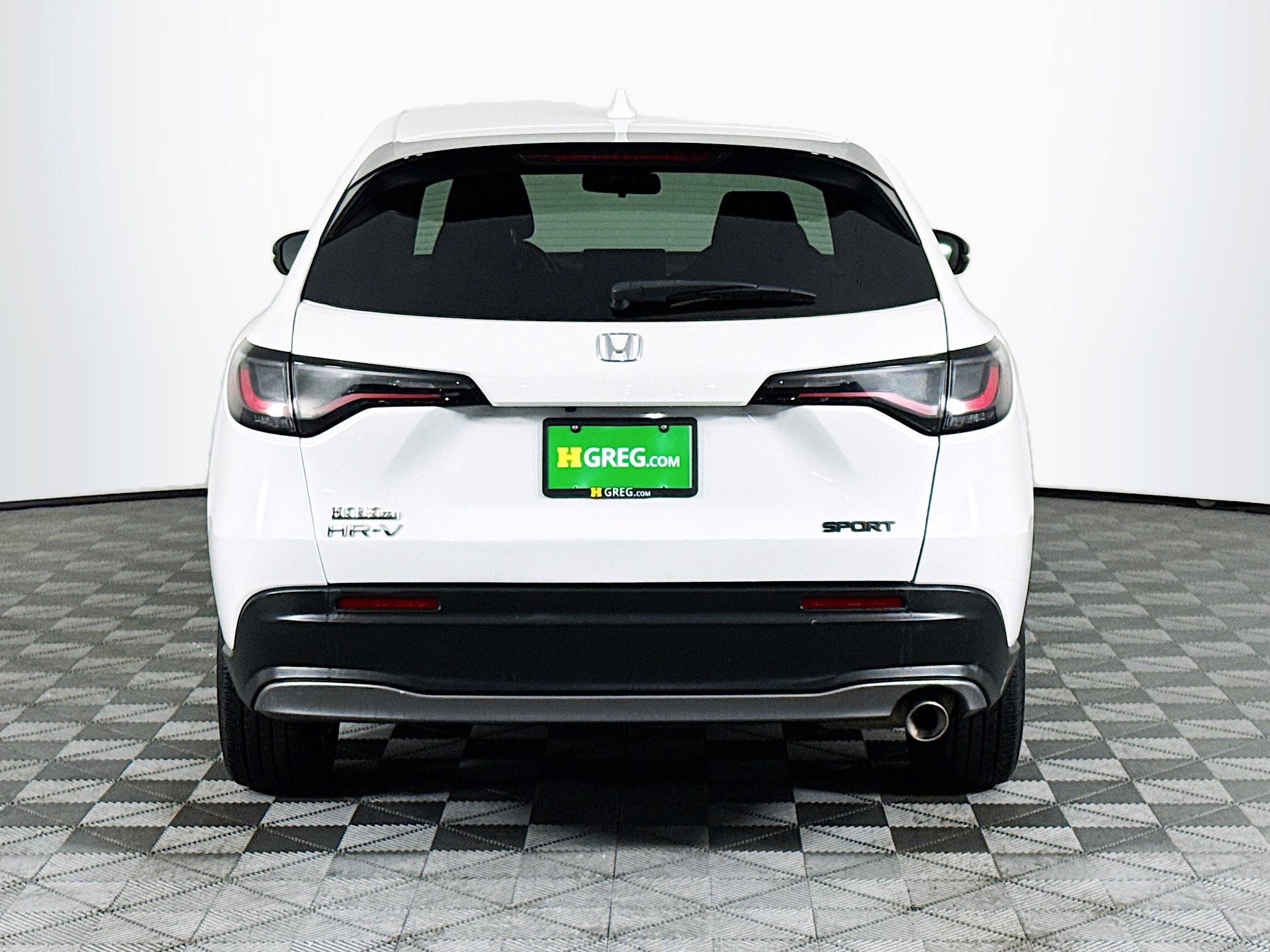 Used 2024 Honda HR-V Sport image 8