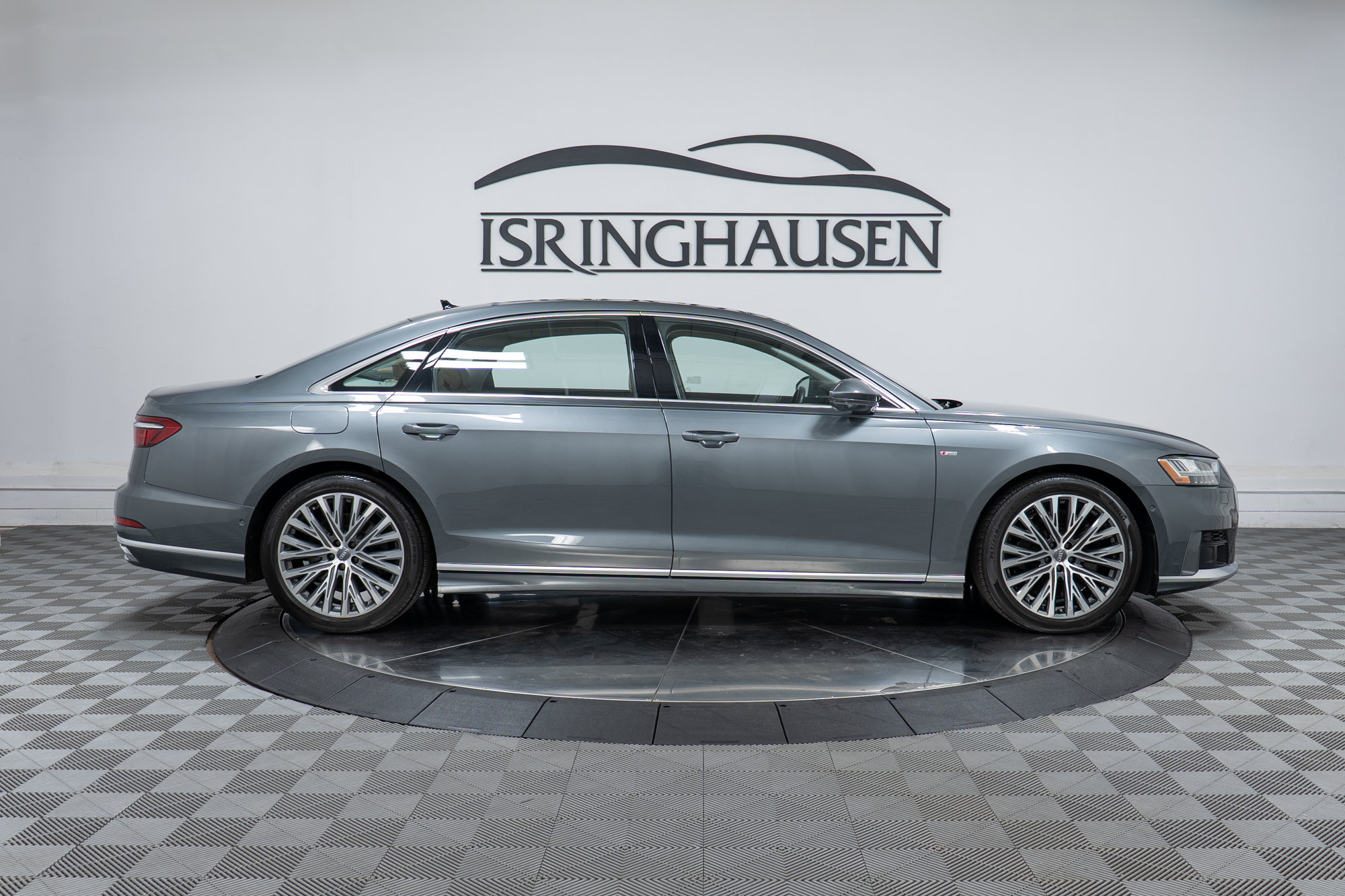 Used 2021 Audi A8 L 4.0T w/ Executive Plus Package AWD/4WD image 4