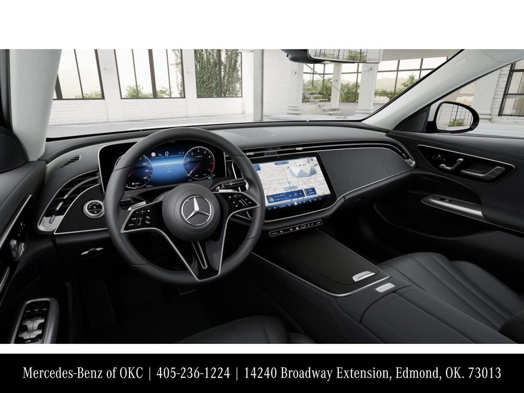 Used 2025 Mercedes-Benz E 350 Sedan image 3