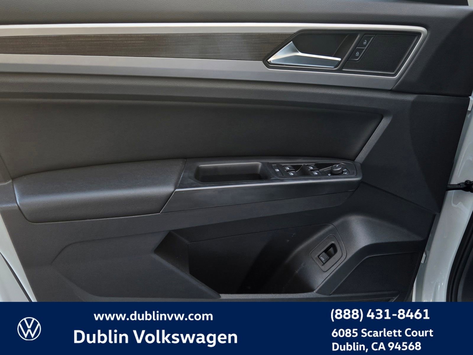 Certified 2020 Volkswagen Atlas SE w/ Panoramic Sunroof Package FWD image 10