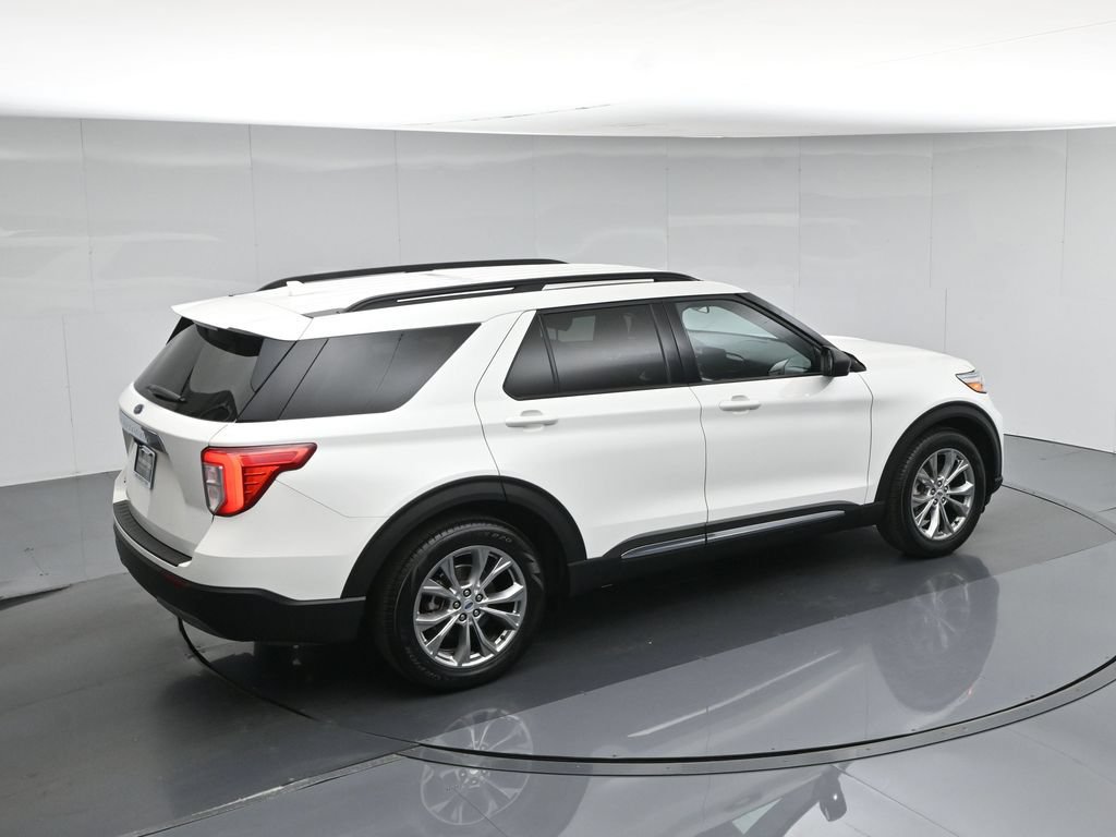 Certified 2021 Ford Explorer XLT w/ Equipment Group 202A RWD image 40