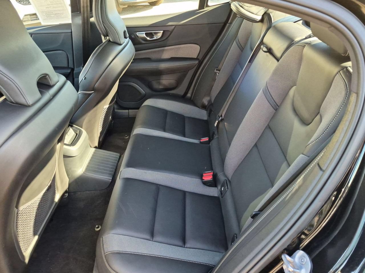Certified 2024 Volvo S60 T8 Plus w/ Climate Package AWD/4WD image 24