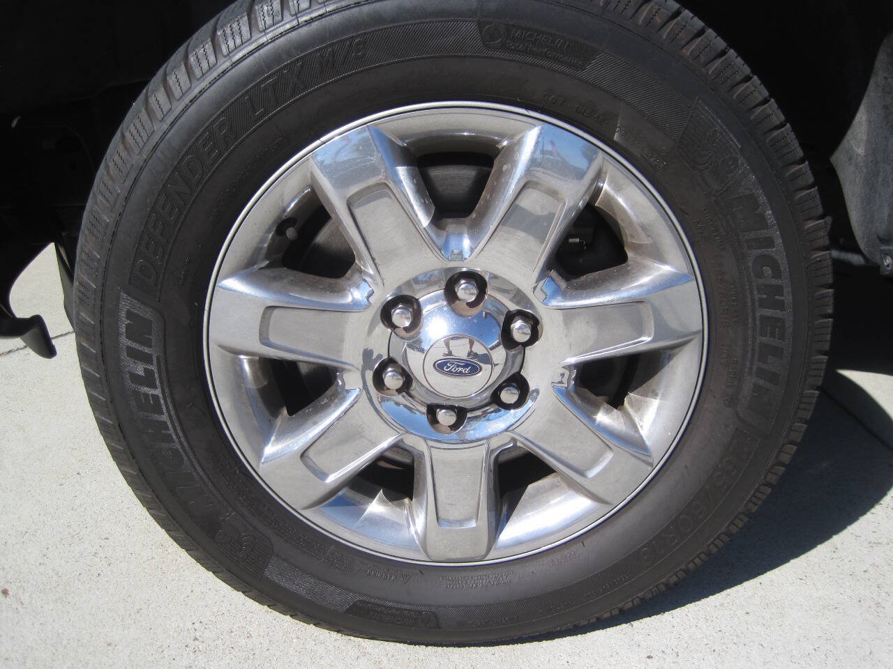 Used 2013 Ford F150 XLT w/ Luxury Equipment Group AWD/4WD image 17