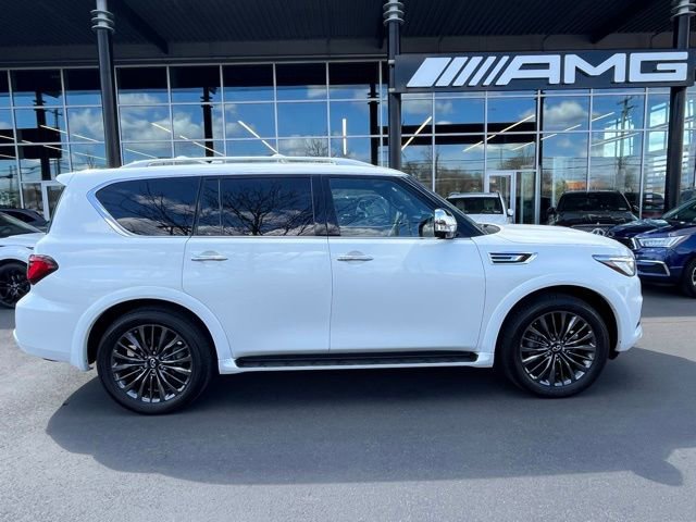 Used 2024 INFINITI QX80 Sensory w/ Cargo Package image 10