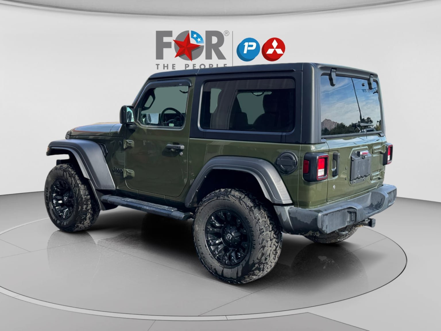 Used 2022 Jeep Wrangler Sport AWD/4WD image 3