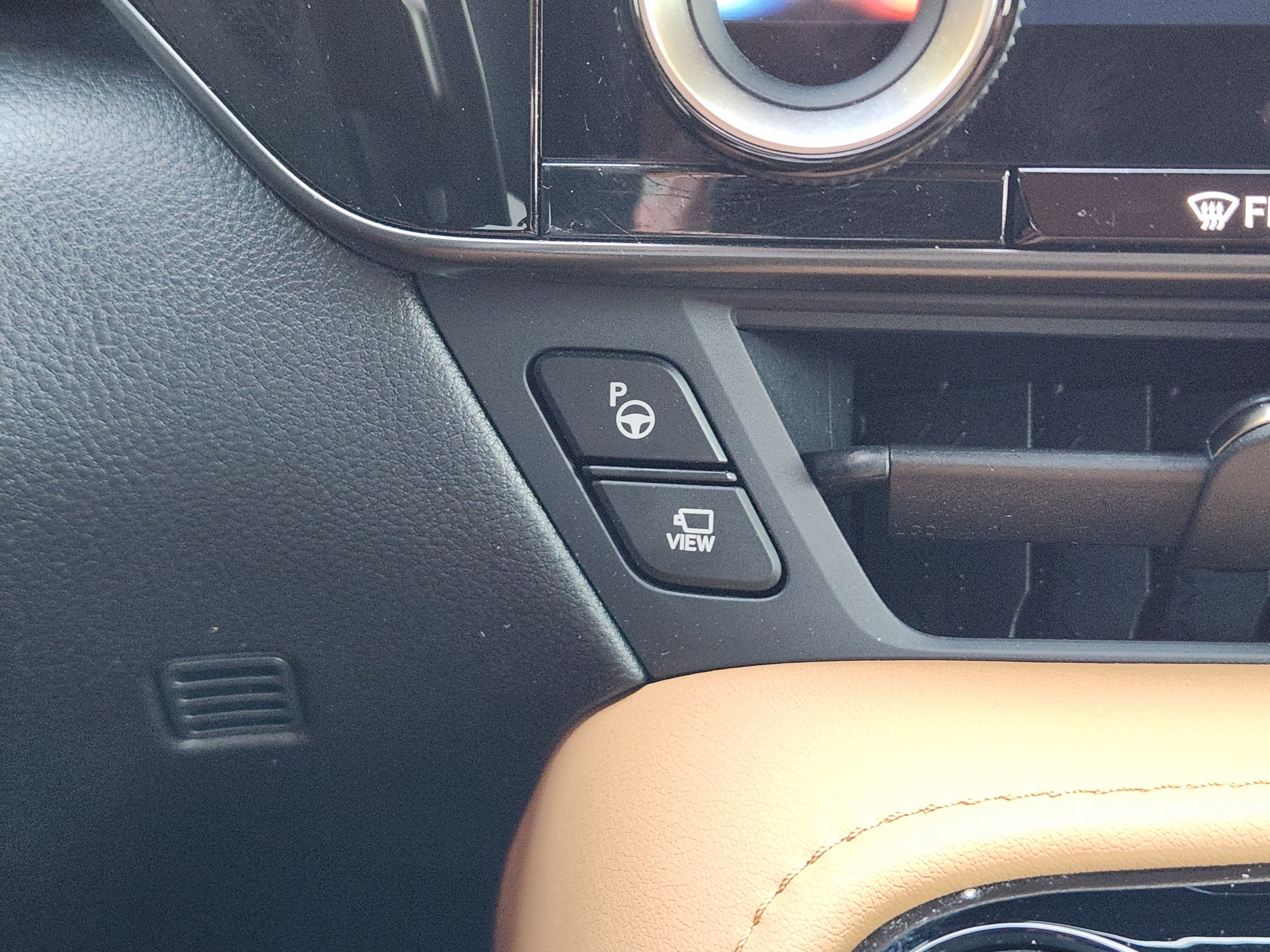 Certified 2022 Lexus NX 350h AWD w/ Vision Package image 11