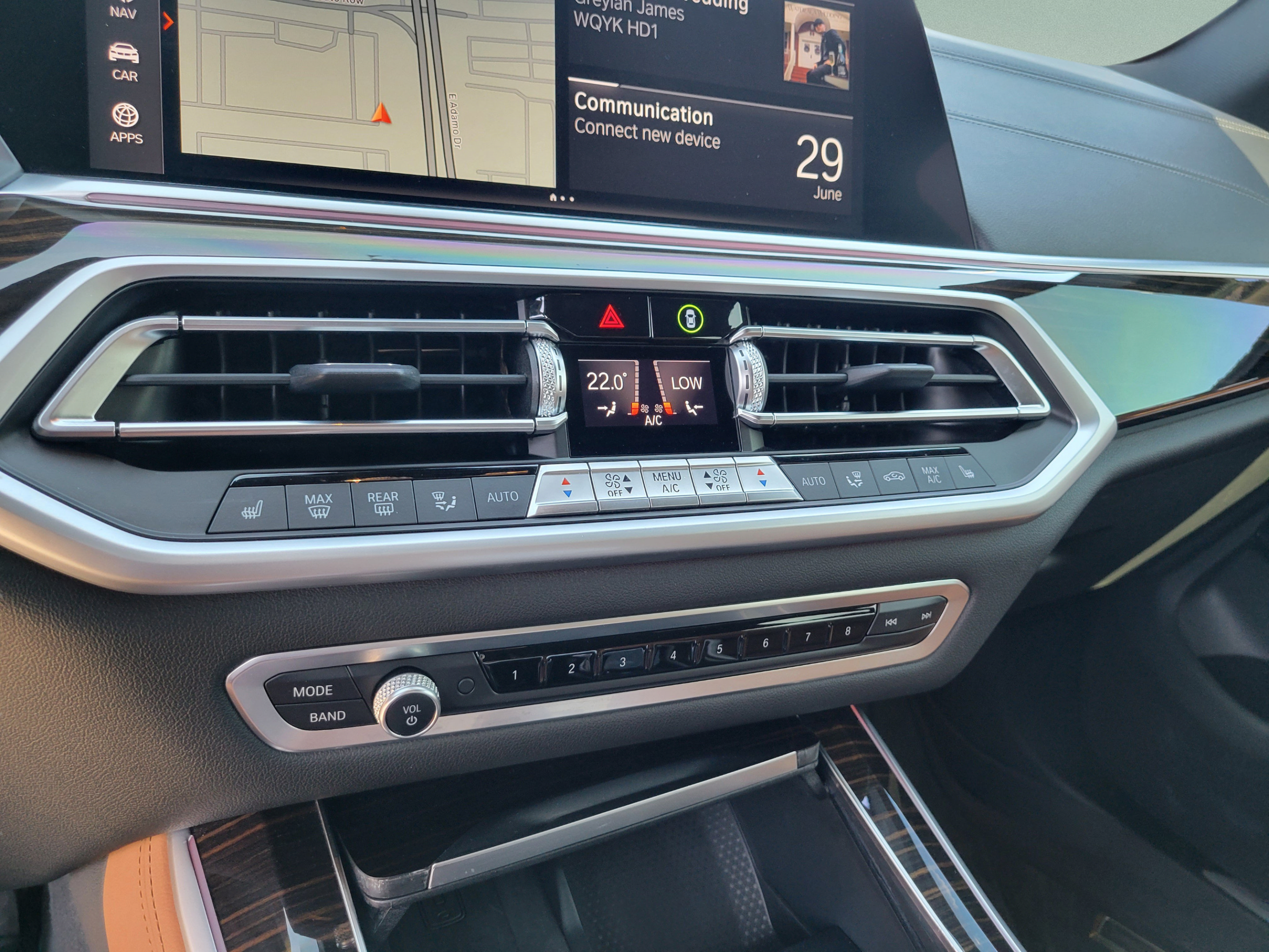 Used 2021 BMW X5 xDrive40i w/ Premium Package 2 AWD/4WD image 18