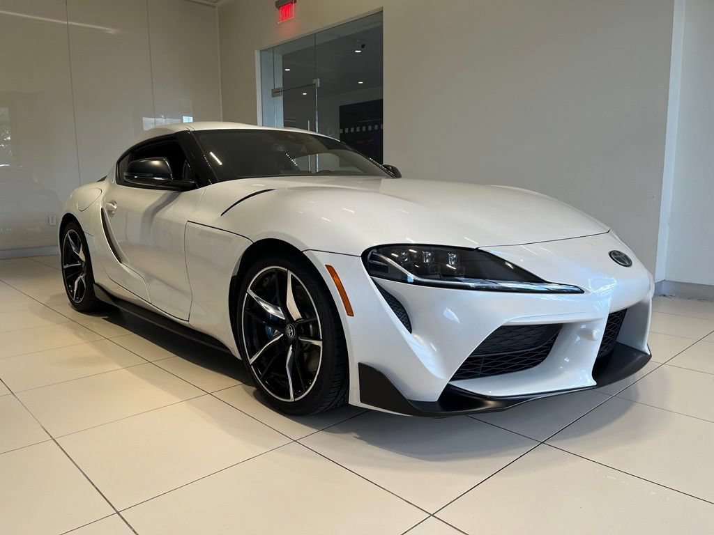 Used 2020 Toyota Supra RWD image 9