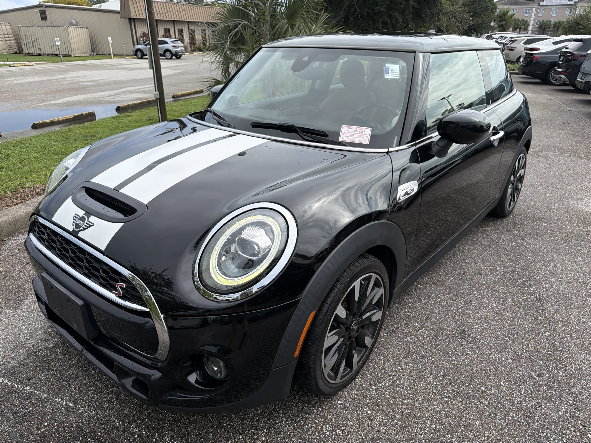 Used 2020 MINI Cooper S w/ Signature Upholstery Package FWD image 8