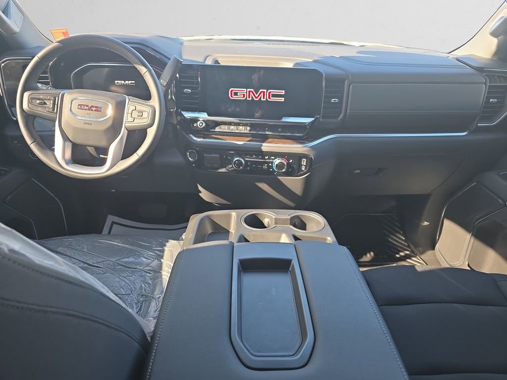 Used 2026 GMC Sierra 1500 SLE image 11