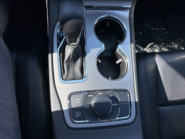 Used 2022 Jeep Grand Cherokee Limited image 27